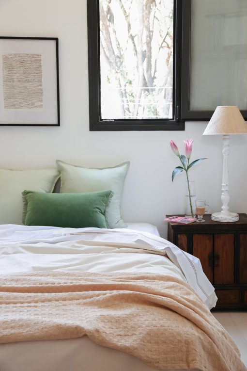 Pie de Cama Colmena Beige