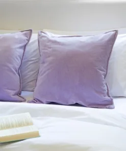 Almohadón de Terciopelo Lila